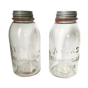 Vtg Antique Pair 1920s Atlas Strong Shoulder Mason Half Gallon Jar w Zinc Cover